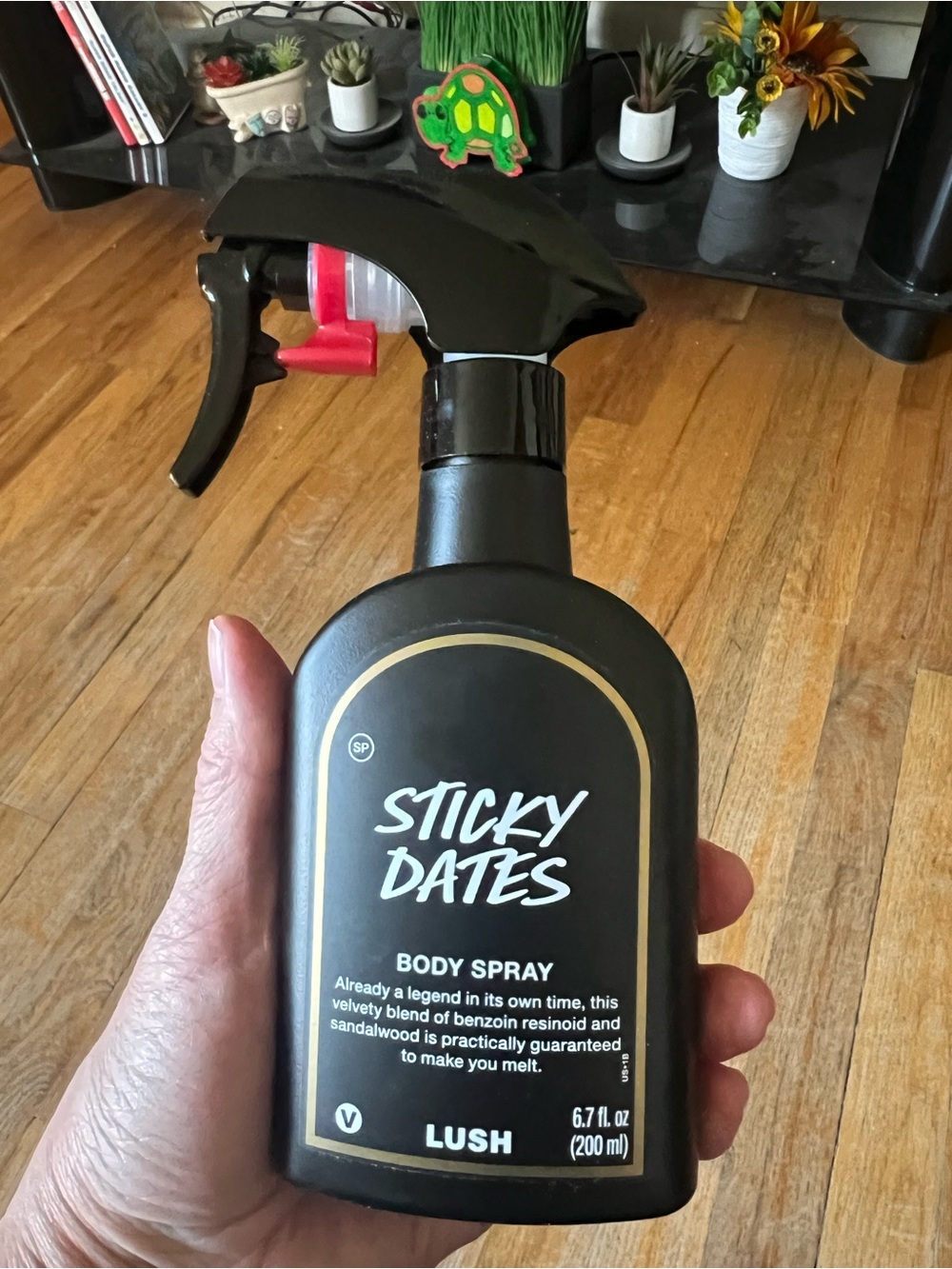 Lush Sticky Dates Body Spray - 6.7 oz BRAND NEW